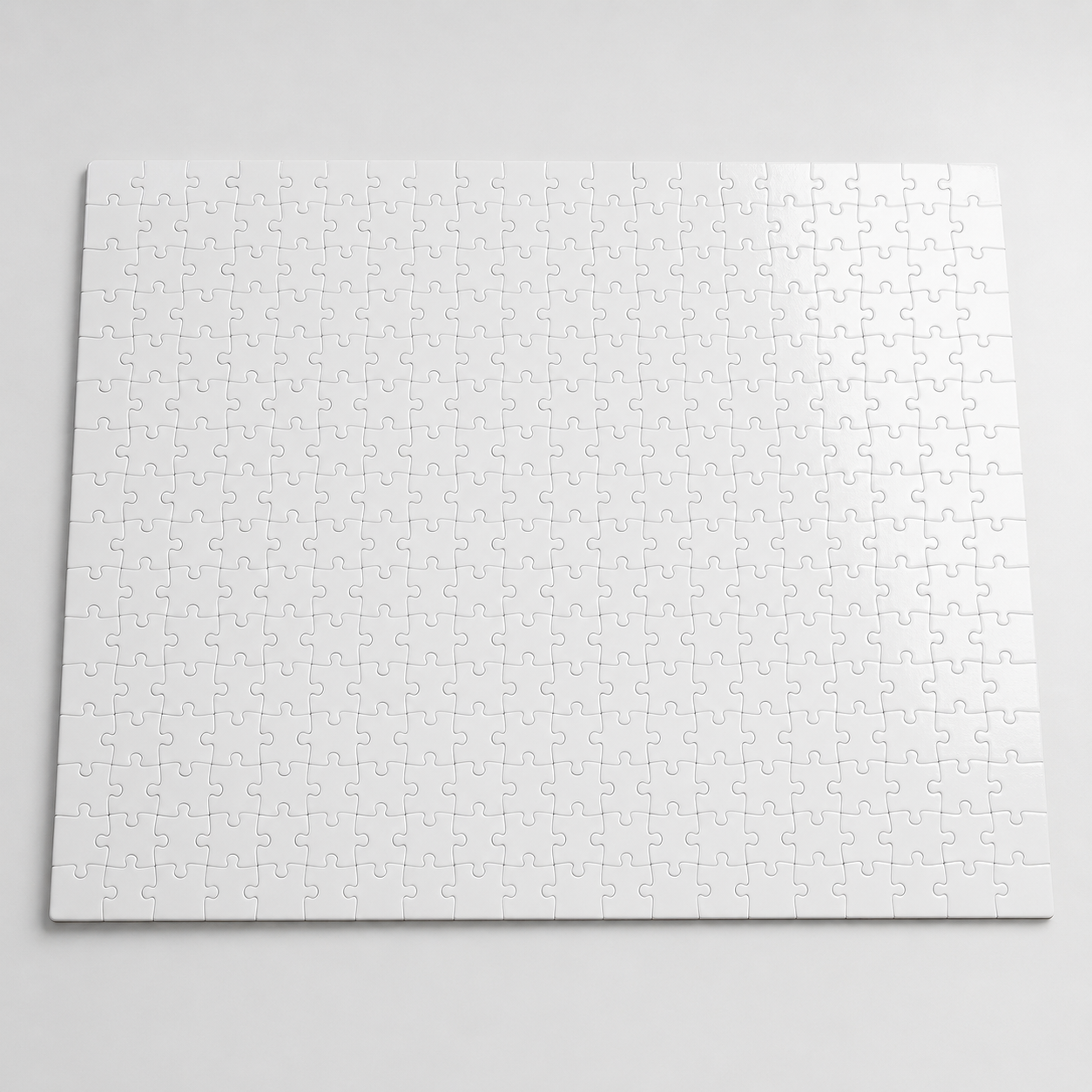 Balta 40 x 30 cm puzle ar 300 gabaliem sublimācijas apdrukai uz pelēka studijas fona